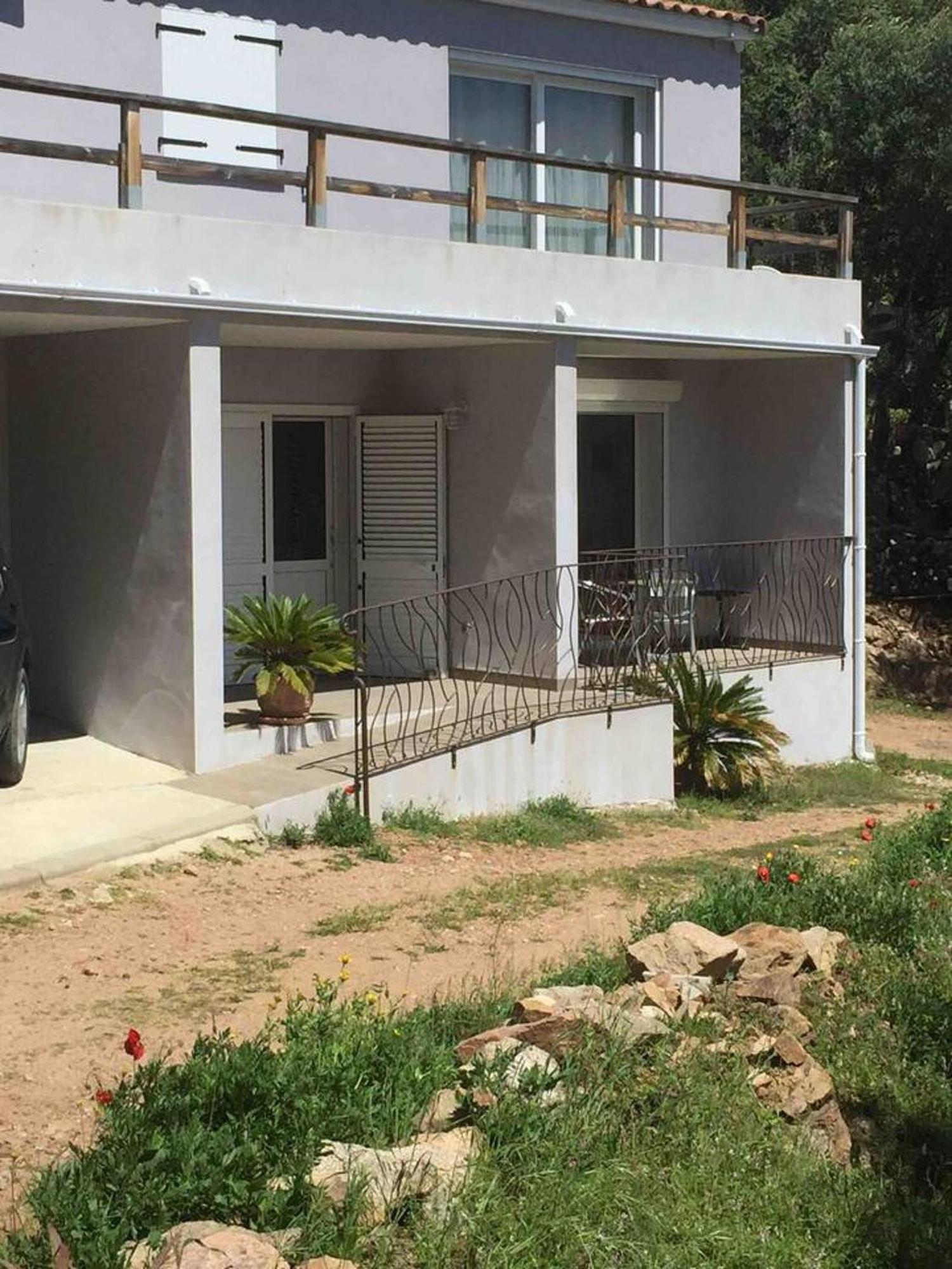 Charmant Appartement A Porto Vecchio 28 M² Avec Piscine Exterior photo